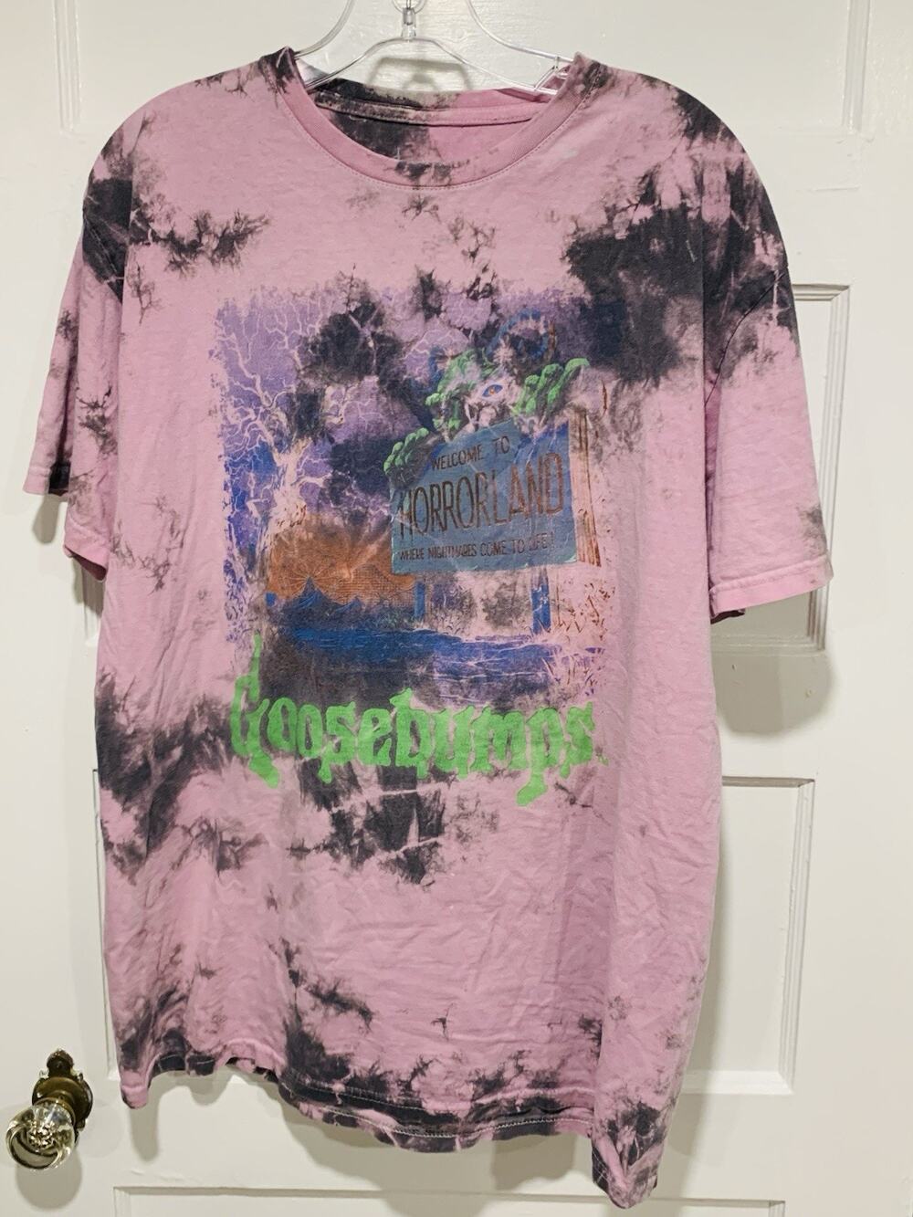 Goosebumps T-shirt Large Pink Tie Dye Horrorland Graphic Crew Neck Tagless